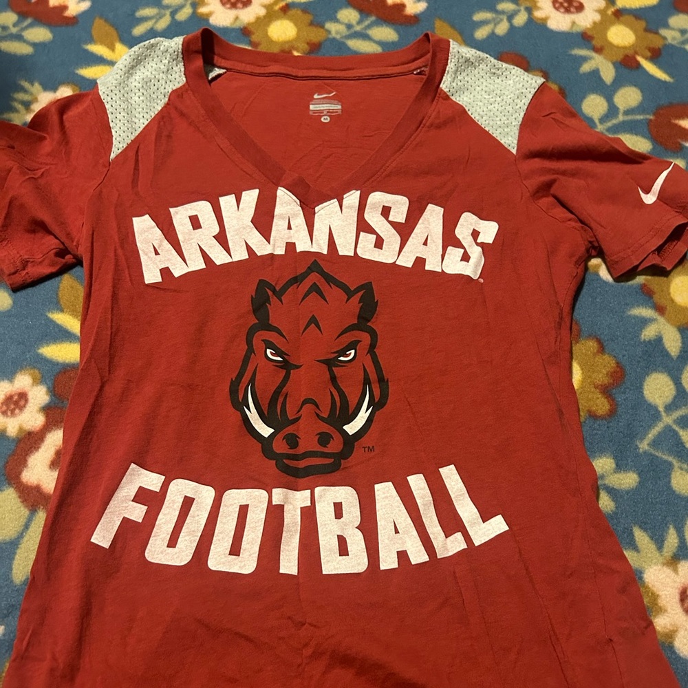 nike razorback top